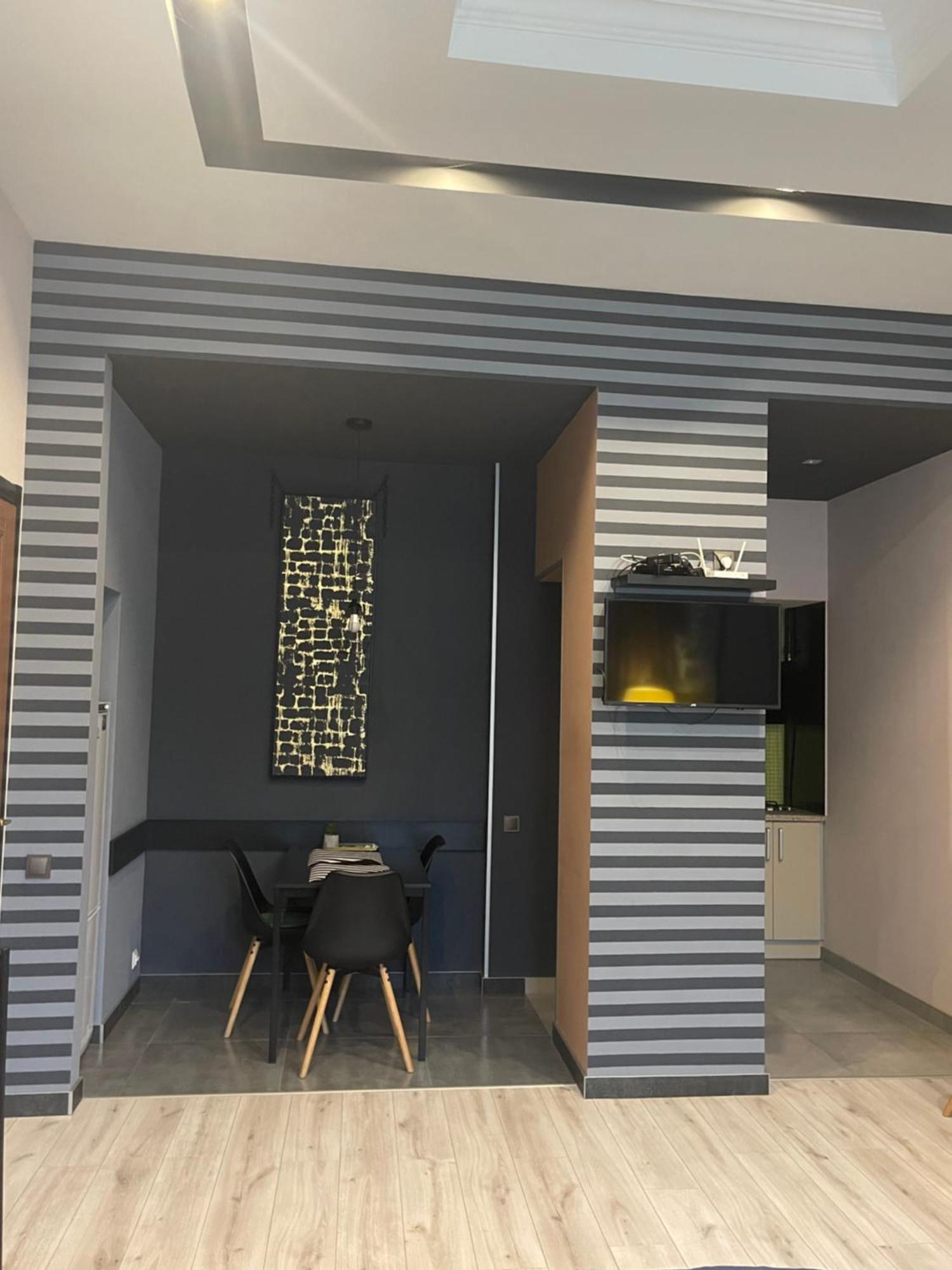 Vip - Дві Спальні Метро Хрещатик Лютеранська 3 Kiev Eksteriør bilde